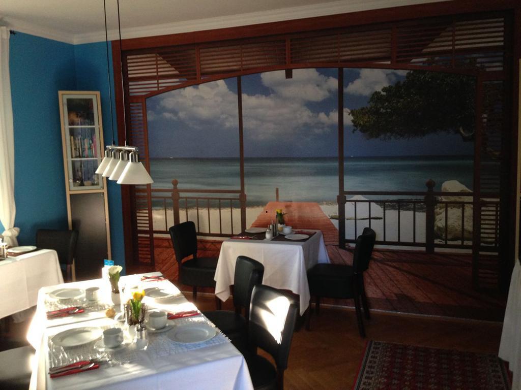 Hotel B&B Bredl In Der Villa Ballestrem Straubing Bagian luar foto