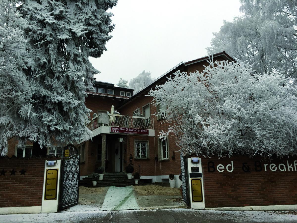 Hotel B&B Bredl In Der Villa Ballestrem Straubing Bagian luar foto